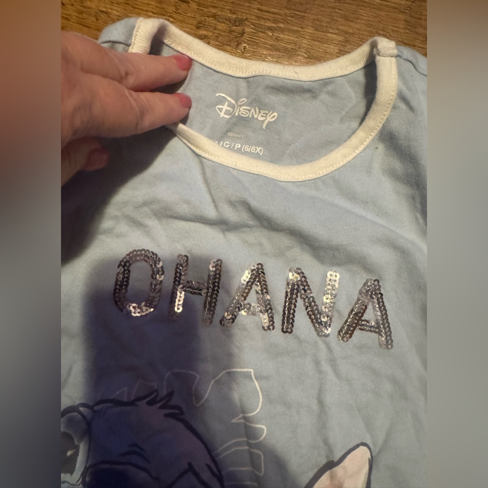 Stitch sequined tee Ohana girls 6-6X - Picture 2 of 3